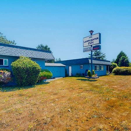 Lamplighter Inn - Tropical Fish Cove And Octopus Encounter Bandon Exterior foto